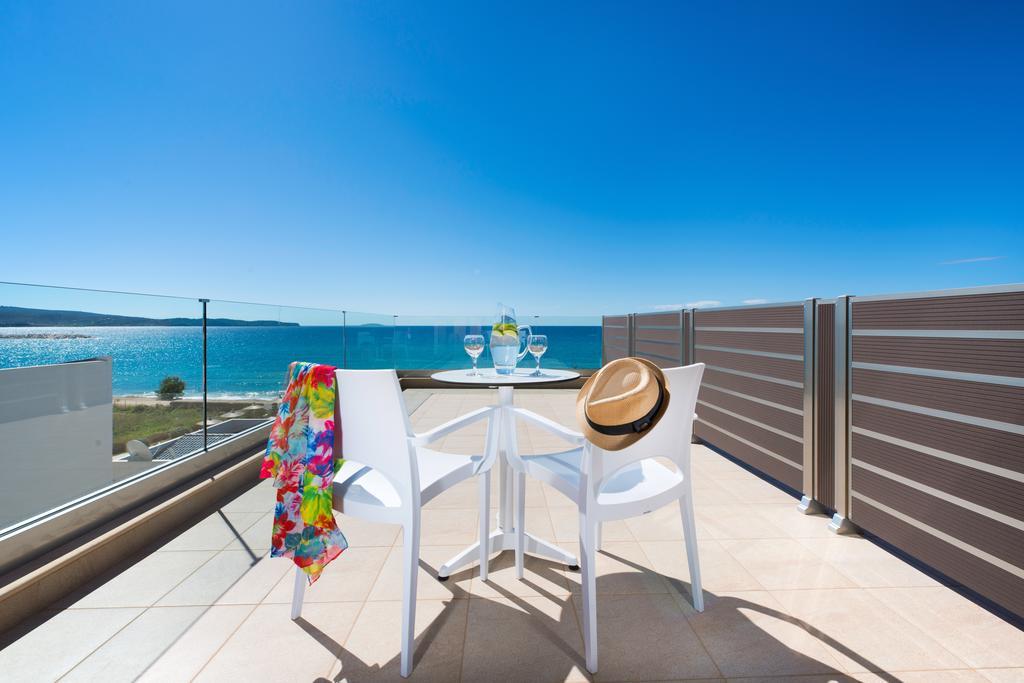 Blue View Hotel Лименария Екстериор снимка